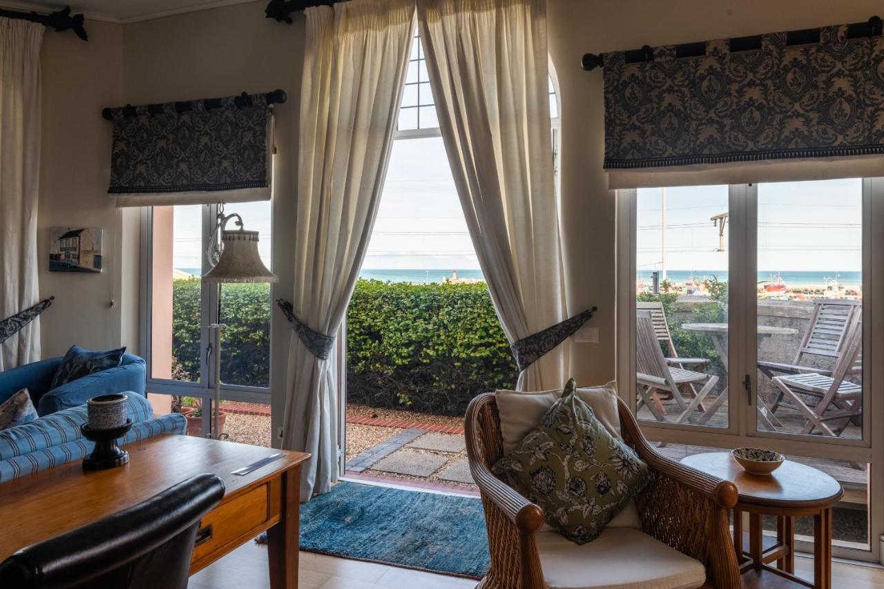 The Majestic Apartments Kalk Bay Exterior foto